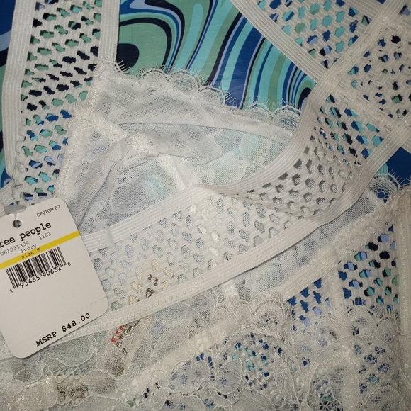 Med left Free People Floral Mesh Strappy Brami Top, Ivory white - Picture 9 of 9